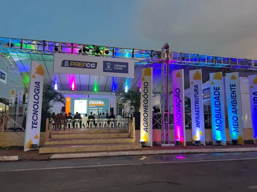 Prefeitura de Campo Grande aposta em inovação e apresenta robô humanoide na Expogrande