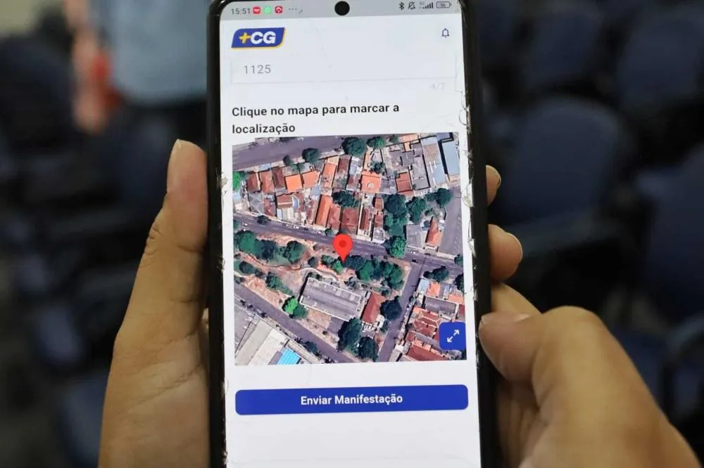 Prefeitura libera denúncia de terrenos sujos por app e endurece multas