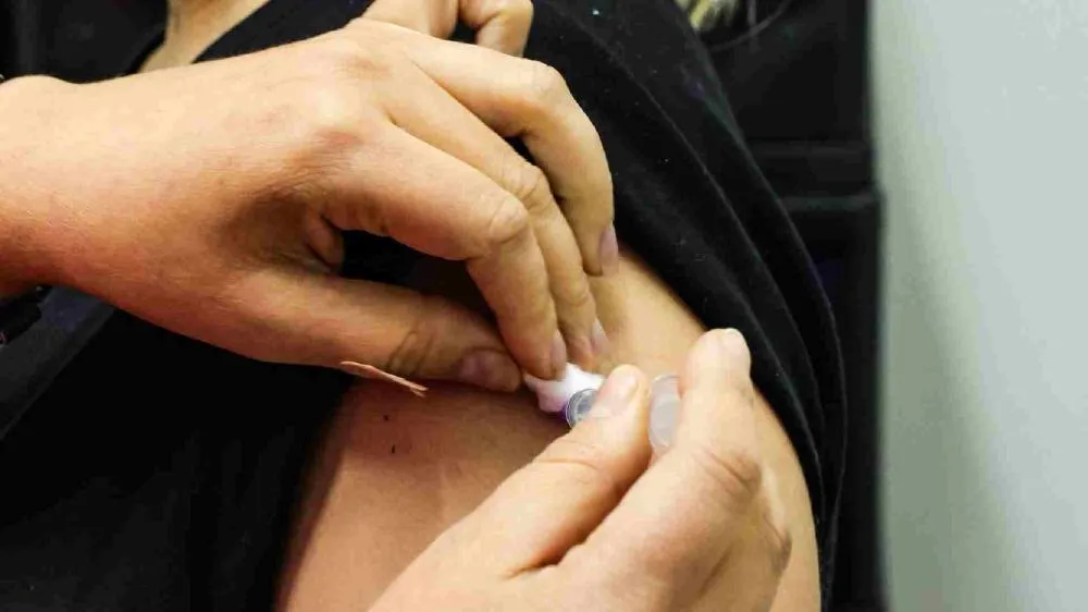 Vacinação contra a gripe terá plantão em unidades de saúde da Capital