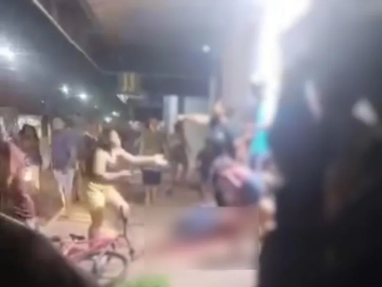 Homem é morto a tiros por dupla em motocicleta vermelha em Corumbá